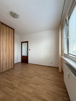 3-izbový byt s balkónom na sídlisku F - 13