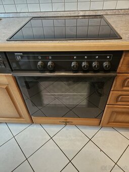 Masívna kuchynská linka z Nemecka so spotrebičmi - 13