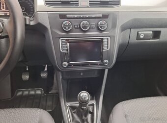 VOLKSWAGEN CADDY MAXI 1,4i 7míst záruka km - 13