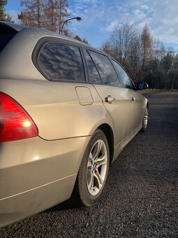 BMW 320d Touring 130kW e91 - 13