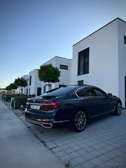 BMW 750d xDrive | 129tis km | TOP výbava | 400 koní - 13