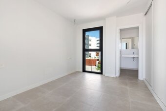 Slnečný apartmán v novej štvrti Higeuron West na predaj - 13