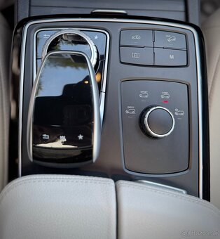 MERCEDES-BENZ GLE 350 AMG ORANGE EDITION - 13