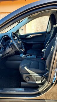 Predám  Ford Kuga 2.5 Duratec PHEV 225k Titanium CVT - 13