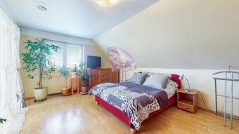 Samostatne stojaci 5 izbový rodinný dom blízko centra - 13