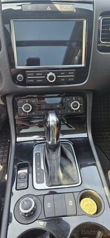 Volkswagen touareg 2 3.0tdi 180kw exclusive - 13