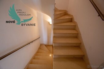 Kamenný dom v centre Šibenika - Chorvátsko - 13