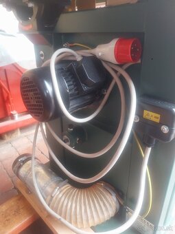 Pásová píla na drevo FELDER - 13