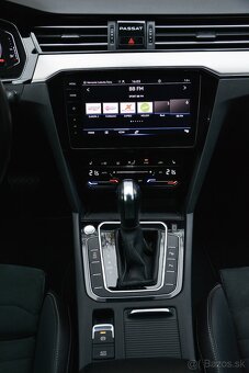 ✳️ Volkswagen Passat Variant 2.0 TDI EVO R-line DSG - 13