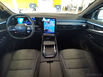 Renault Austral 1.3 mHEV 160 Techno - 13