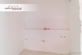 3 IZBOVÝ BYT – TRNKOV, 89 M2, KRYTÉ PARK. MIESTO - 13
