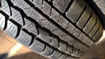 ZIMNÉ 215/60 R17 2 ks FIRESTONE a 2 ks CONTINENTAL cca 7-8mm - 13