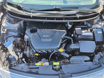Hyundai i30 CW Kombi 1.6i GDI 16V DOHC Style možná výmena - 13