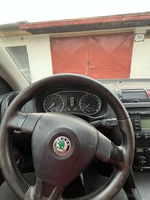 Predám Škoda Octavia 2 Combi 2.0 TDI - 13
