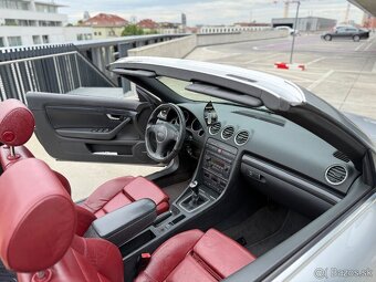 Audi A4 2,4i B6 kabriolet - 13