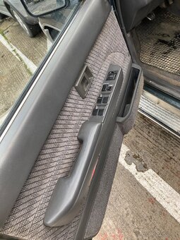 Toyota 4 Runner 2.4 TD 4WD - 13