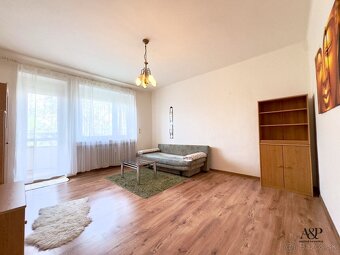 NA PREDAJ 3 IZB. BYT S BALKÓNOM, 78M2, CHEMICKÁ UL., BRATISL - 13