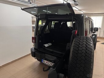Jeep Wrangler 2.8 CRD Rubicon A/T - 13