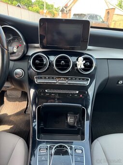 Mercedes Benz C200d - 13