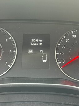 Dacia Sandero 1.0 benzin 22 000km automat - 13