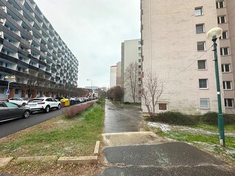 3izb. byt s balkónom, spolu 92,5 m2, Líščie Nivy, Bratislava - 13