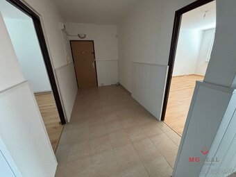 3 izbový byt s balkónom Topoľčany - 13