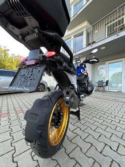 BMW GS 1300 - 13