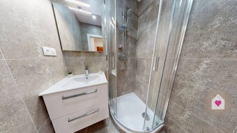 BA/NIVY-Prenájom komplet prerobeného 3 izbového bytu pri OC  - 13