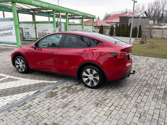 Tesla Model Y AWD LONG RANGE DUAL MOTOR (4x4) - 13