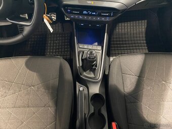 Hyundai Bayon 1.0 T-GDi, Family, Winter Pack, LED, Dual - 13