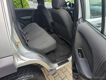 Jeep Cherokee 2,5CRD SPORT // MANUAL // BEZ KOROZIE / - 13