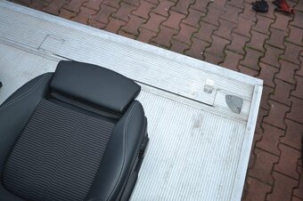 Mercedes-Benz Sprinter, Vito přední sedačky - 13