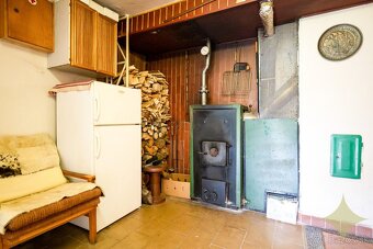 Predaj útulnej, murovanej rekreačnej chaty v tichej časti Du - 13