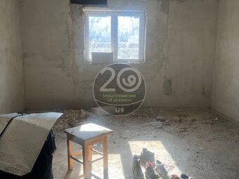 Dražba rodinného domu v obci Bruty okres Nové Zámky - 13