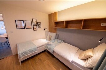 CHORVÁTSKO - Dom so štyrmi apartmánmi 100 m od mora - VRSI,  - 13