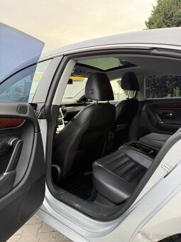 Volkswagen Passat CC - 13