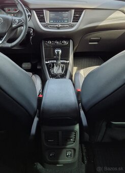 Opel Grandland X 1,5 CDTI 96kW AT/8  r.v 9/2020 - 13