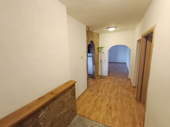 Predaj dočasne pozastavený EXLUZÍVNE - Rodinný dom Haniska p - 13