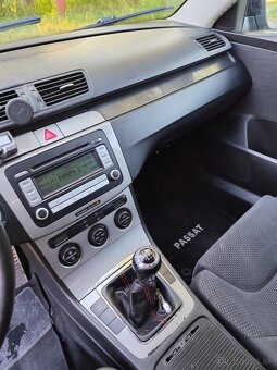 Volkswagen Passat 2.0tdi B6 - 13