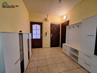 Na predaj 2,5-izbový byt s krásnym výhľadom na Dlhej ulici v - 13