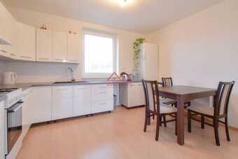 Moderný 4-izbový bungalov-Kokšov Bakša - 13