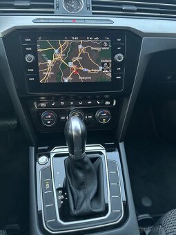 VOLKSWAGEN ARTEON DSG - 13