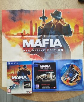 Sony Playstation 4 500GB + 13 hier +externy disk - 13