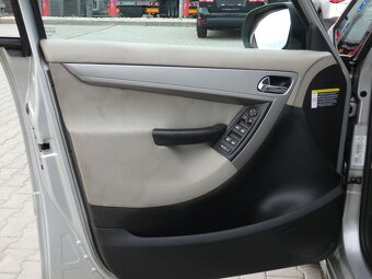 Citroën C4 Picasso 1.8 CNG originál - 13