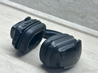 Logitech G935 Wireless 7.1 Surround Sound LIGHTSYNC - 13