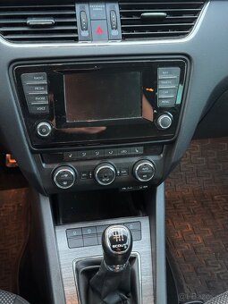 Škoda Octavia Scout 2.0 TDI 110kw - 13