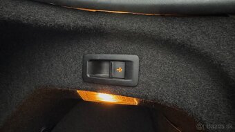 Volkswagen Passat B7 R36 3.6FSI 4MOTION DSG - 13