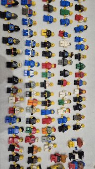 LEGO MIX 30 kg + návody, 9V VLAKY, Aquanauts a iné... - 13