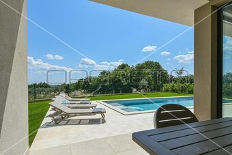 ISTRIA, SVETI LOVREČ – Plne vybavený nový prízemný dom s baz - 13