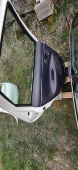 Mondeo MK 2 kombi, zadný kufor, blatník, nárazník - 13